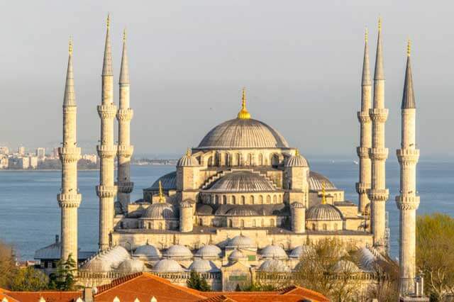 Cheap Holiday Destinations in Europe - Blue Mosque in Istanbul